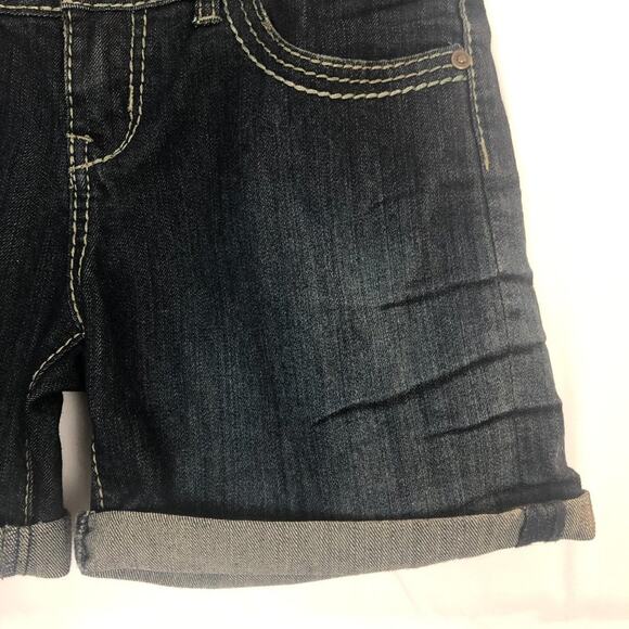 Vanilla Star Juniors Mid Rise Cuffed Jean Shorts Size 7 - Picture 4 of 11